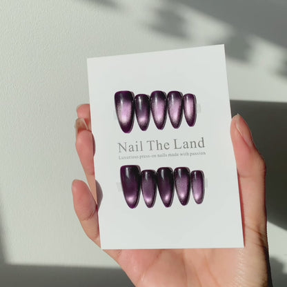 Dark Amethyst Cat Eye